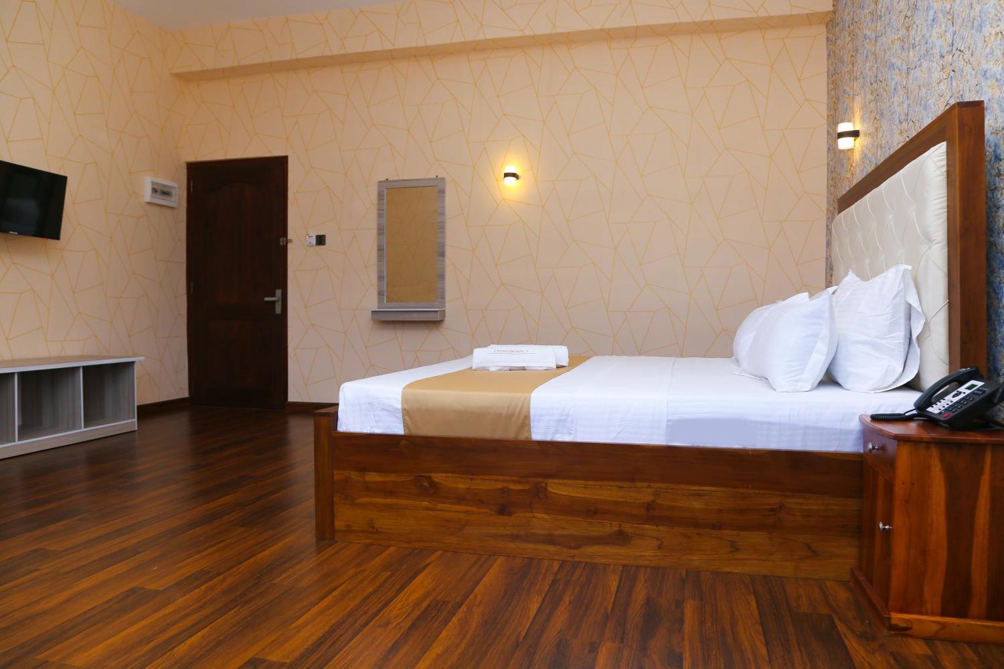 Crown Regency- Badulla Hotel Exterior photo