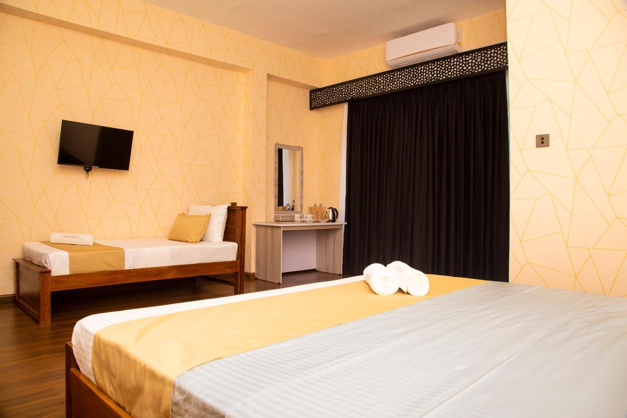 Crown Regency- Badulla Hotel Exterior photo